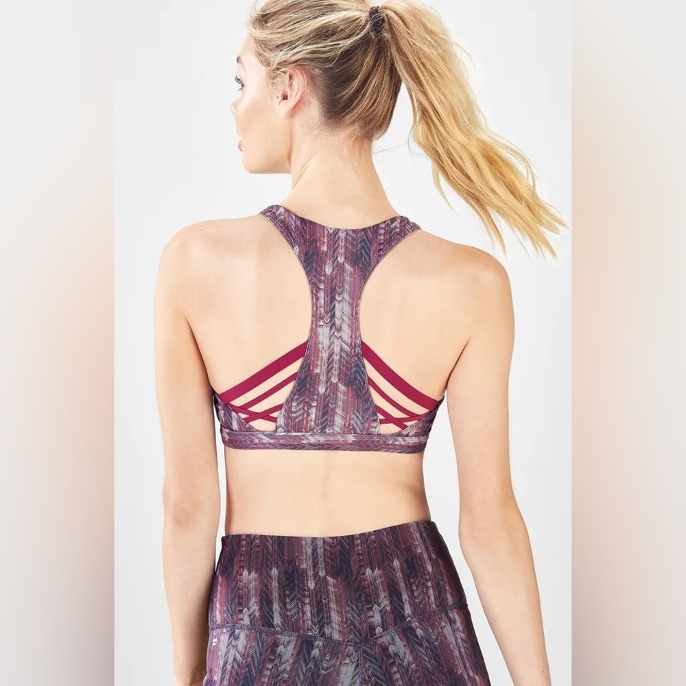 NWT Fabletics Pureluxe mesh Bra Sz L, and pants Sz M.